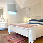 Verao Nur Fuer Erwachsene By Interhome Santa Bárbara de Nexe